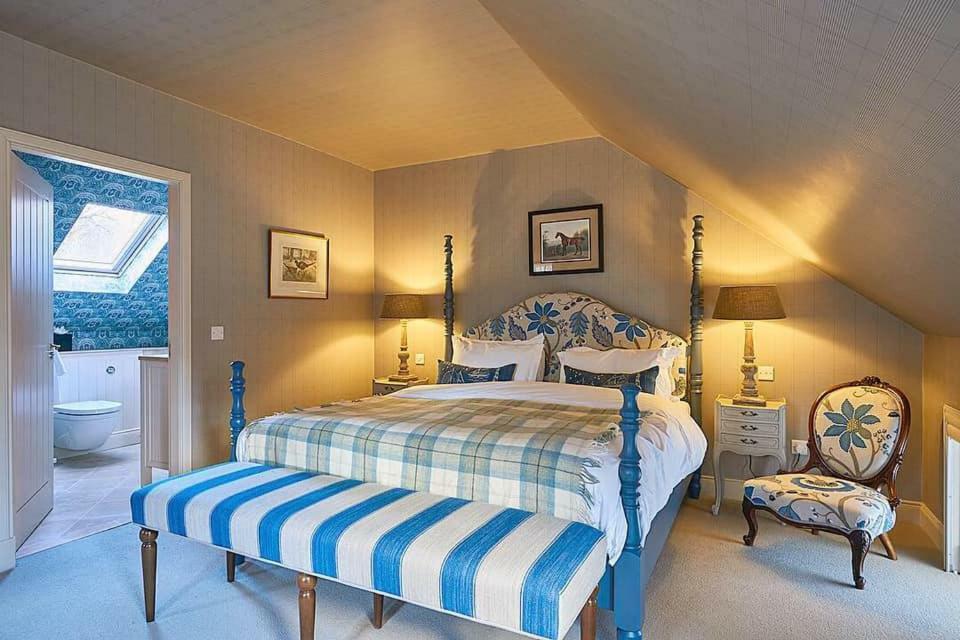 The Loch Lomond Arms Hotel Лусс Номер фото